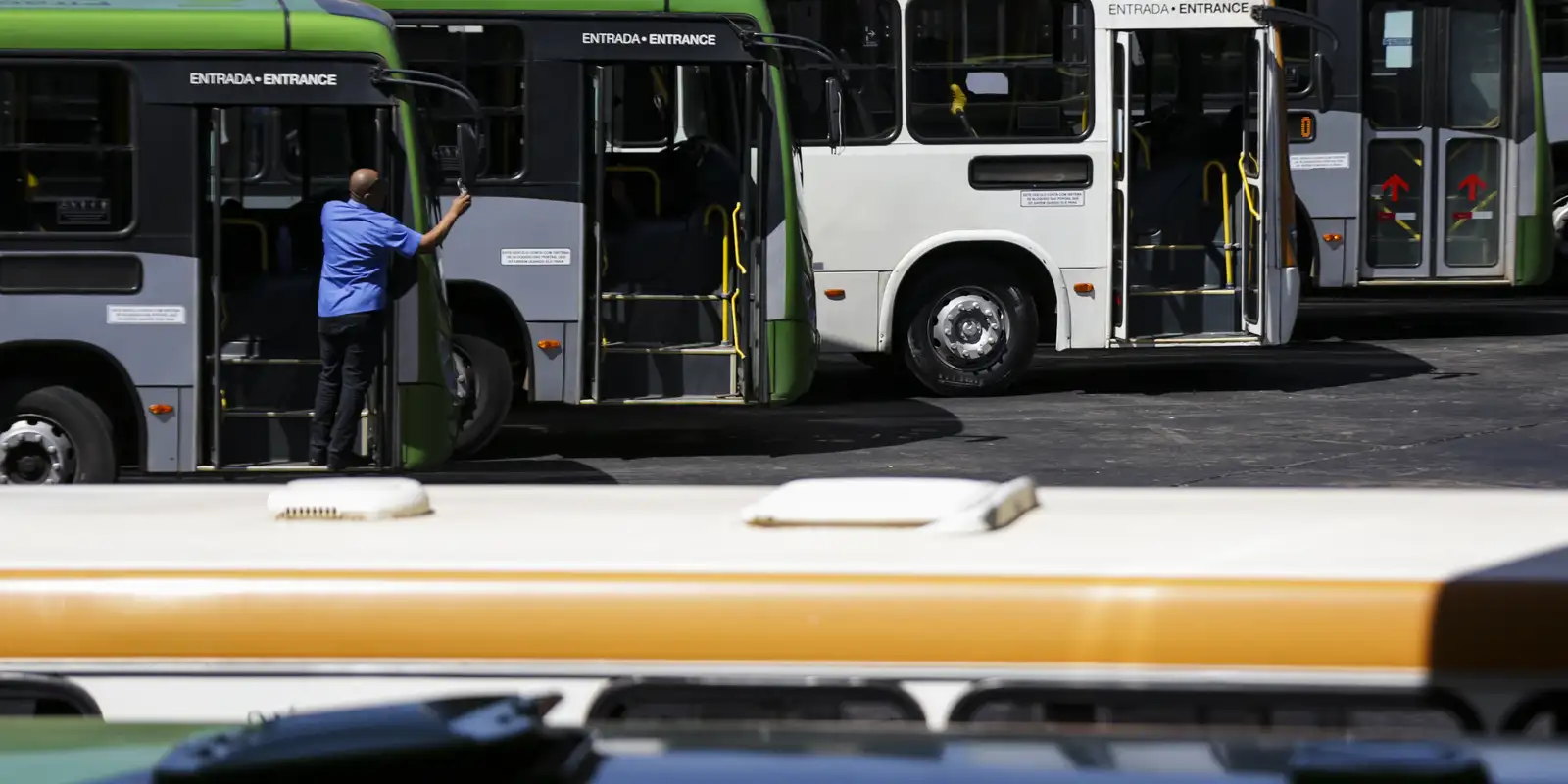 Cartão facilita acesso de pessoas com deficiência a transportes no Rio