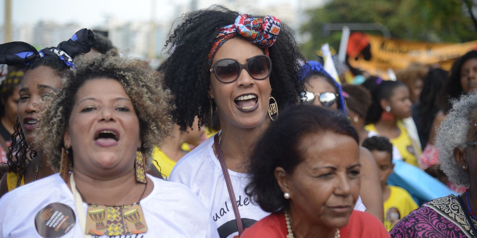 Mulheres negras lideram maioria das comunidades na Baixada Santista