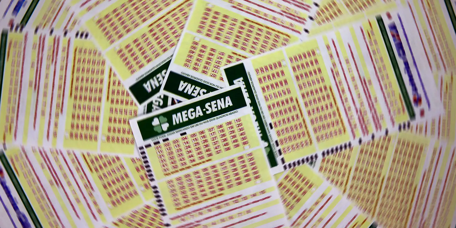 Mega-Sena sorteia nesta terça-feira prêmio estimado em R$ 120 milhões